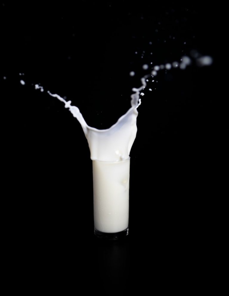 Quel Lait Végétal est le Moins Calorique ? Le Guide Ultime pour Maigrir
