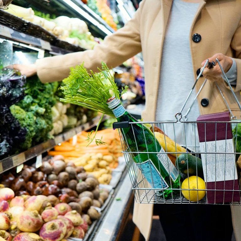 À Consommer de Préférence Avant Le : Tout Comprendre pour Zéro Gaspillage