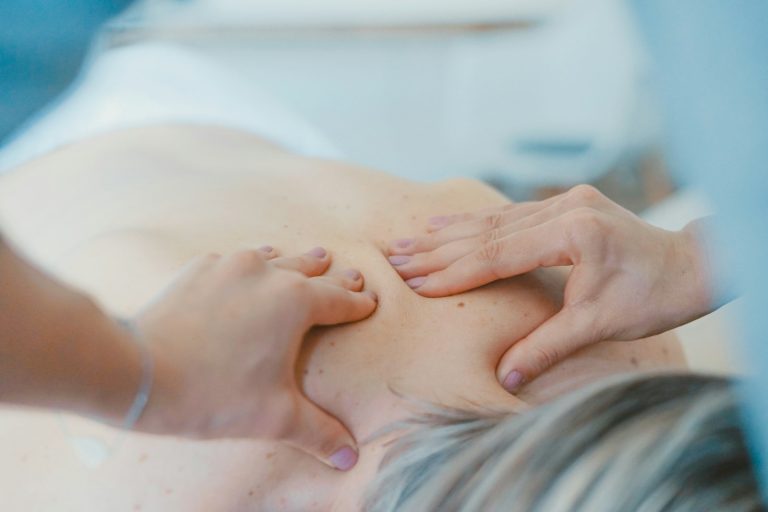 Effets Secondaires Après une Séance de Chiropracteur : Ce Que Vous Devez Absolument Savoir